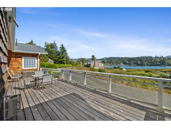 $1,199,000 | 4612 Northeast I Avenue, Neotsu, OR 97364