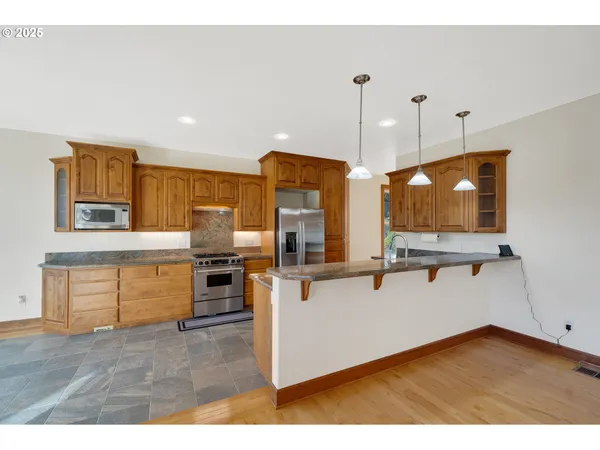 $1,199,000 | 4612 Northeast I Avenue, Neotsu, OR 97364