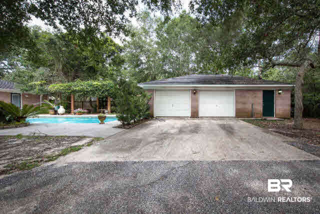 28395 Canal Road Orange Beach, AL 36561 - Photo 14 of 45 Detached Garage