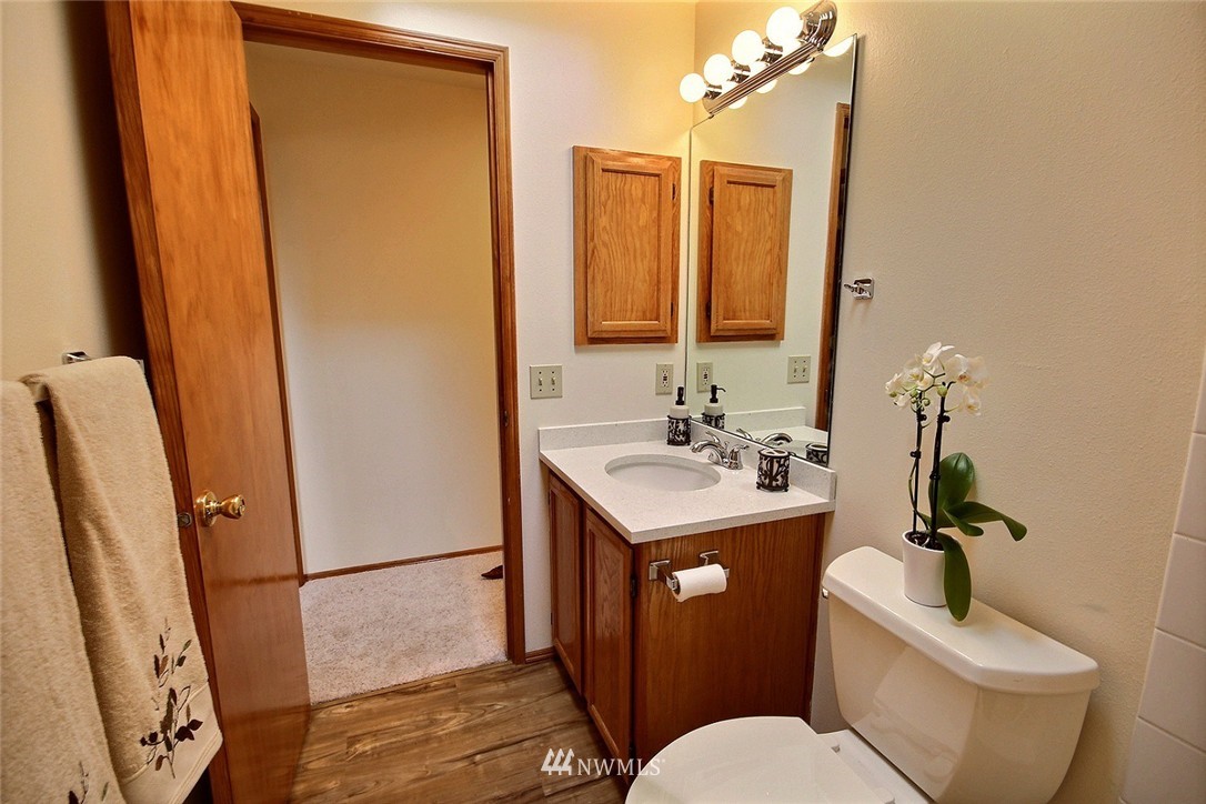 10340 Southeast 187th Place Renton, WA 98055 - Photo 12 of 21