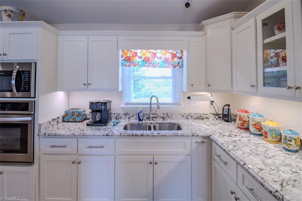 211 Parsons Road Wilkesboro, NC 28697 - Photo 21 of 48