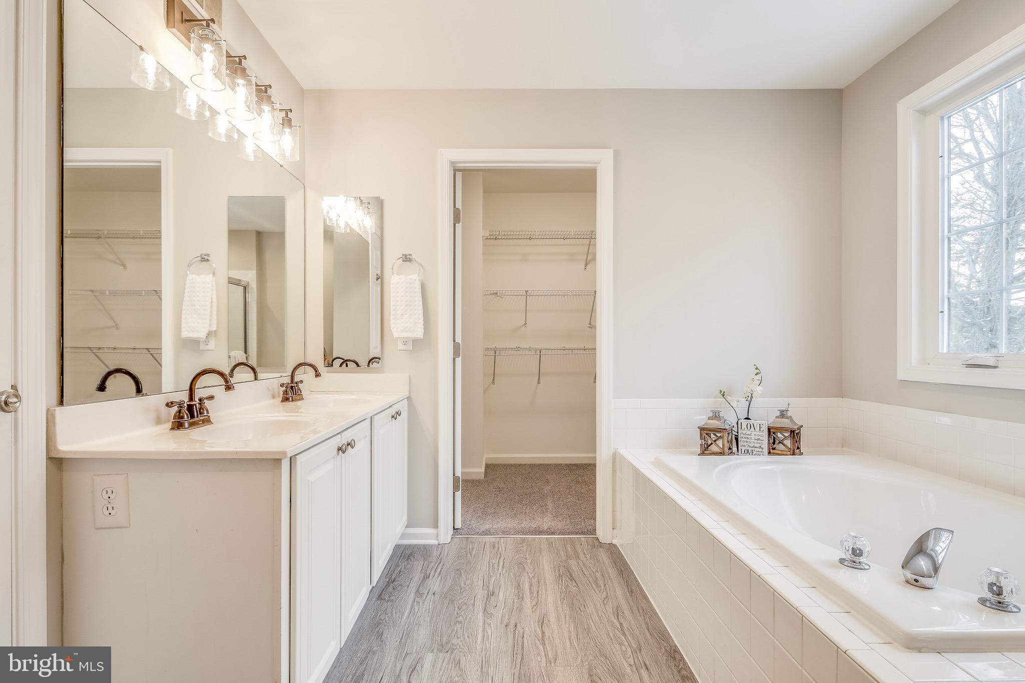 6509 Rice Court Elkridge, MD 21075 - Photo 13 of 33 Master Bath