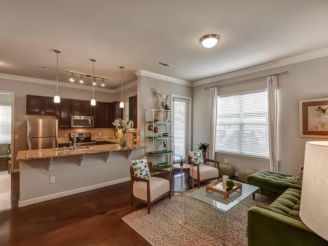 $1,380 | 2443 Farm To Market Road 1488, Unit 1002, Conroe, TX 77384