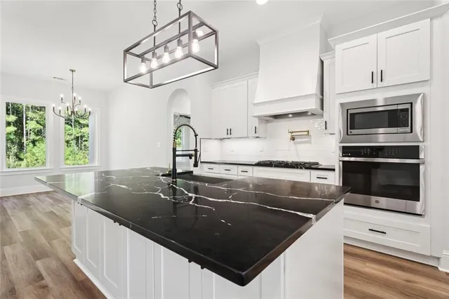 $425,000 | 23111 Rue De Bois, Ponchatoula, LA 70454