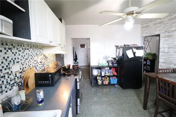 $54,900 | 1611 Ridge Avenue, Braddock, PA 15104