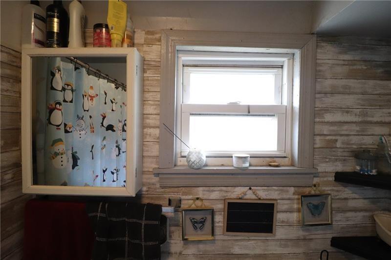 1611 Ridge Avenue Braddock, PA 15104 - Photo 19 of 31