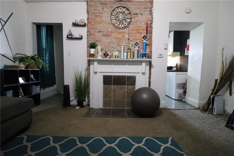 1611 Ridge Avenue Braddock, PA 15104 - Photo 8 of 31