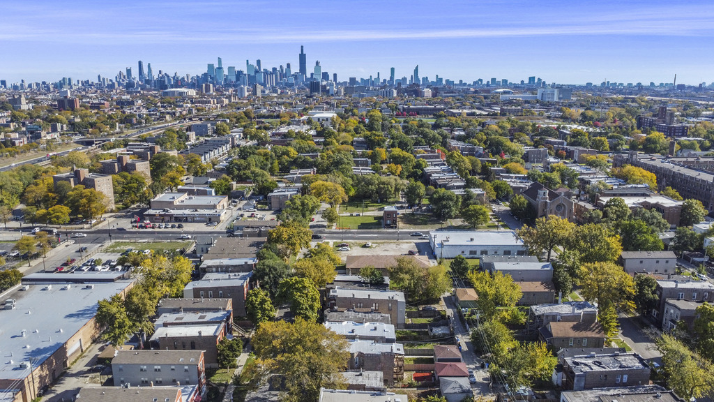 3041 West Flournoy Street Chicago, IL 60612 - Photo 5 of 6