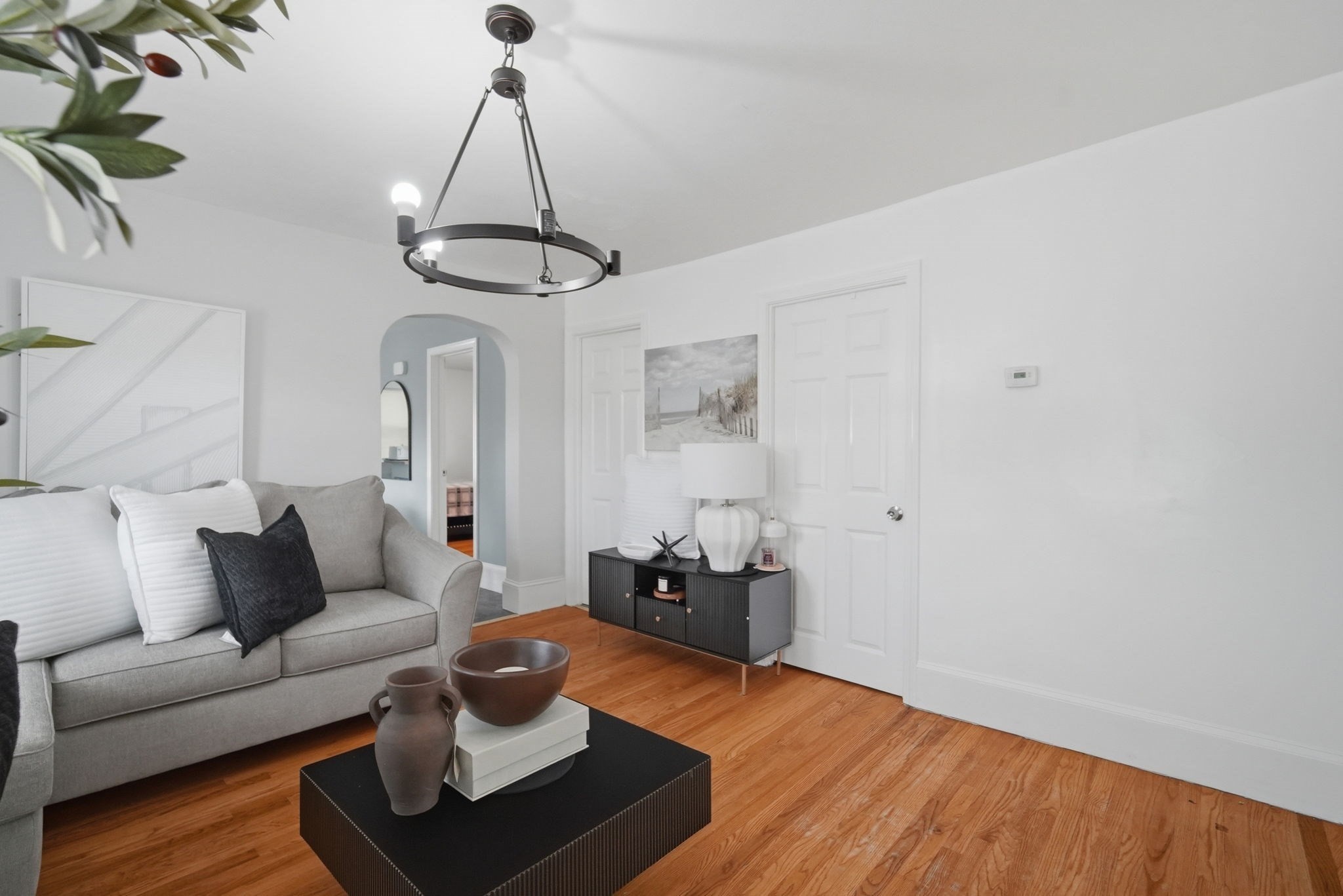 34 Ashley Street Springfield, MA 01105 - Photo 11 of 37 Gallery Image 11
