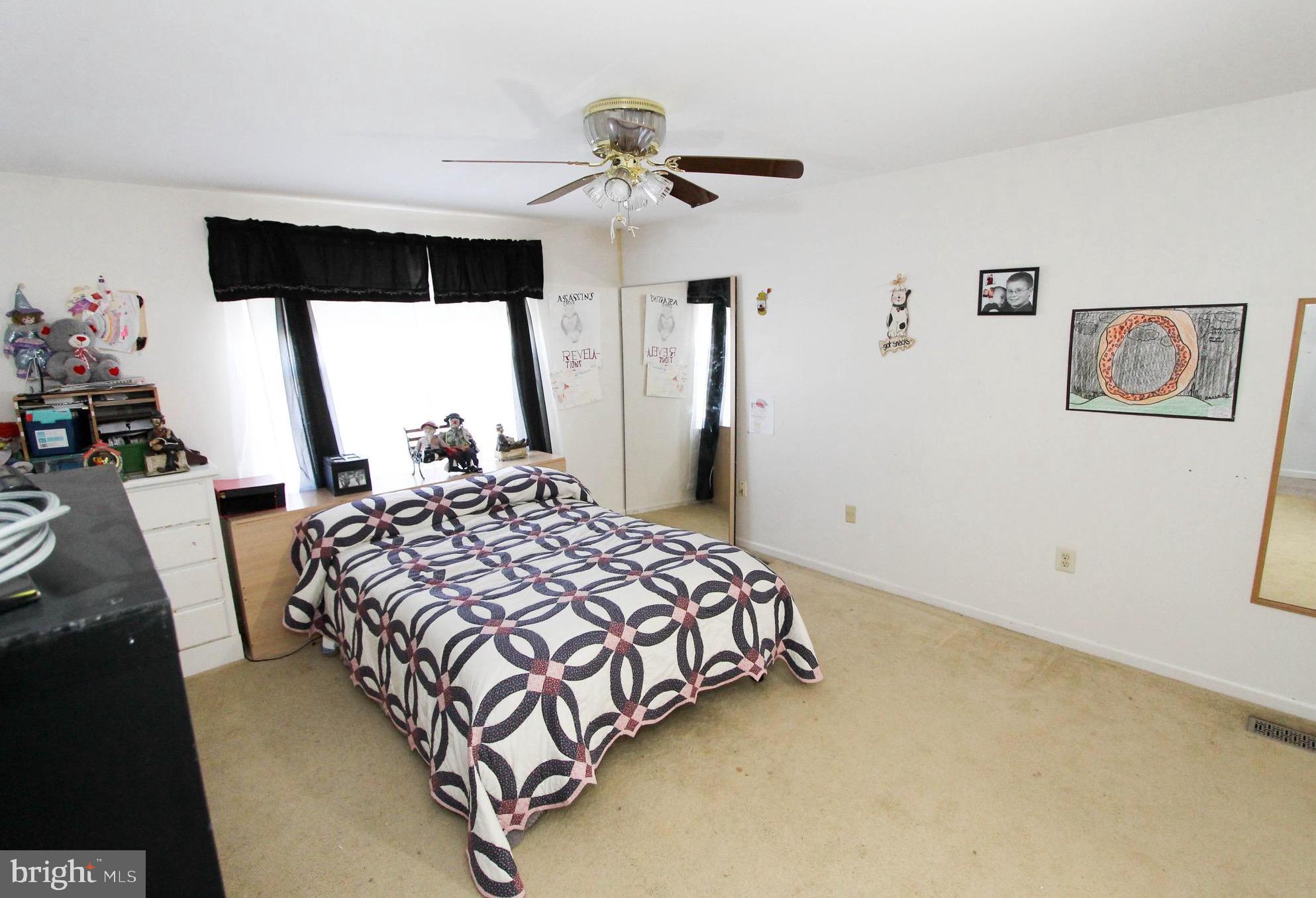 54 South Timber Road Southampton, PA 18966 - Photo 11 of 30 Gallery Image 11