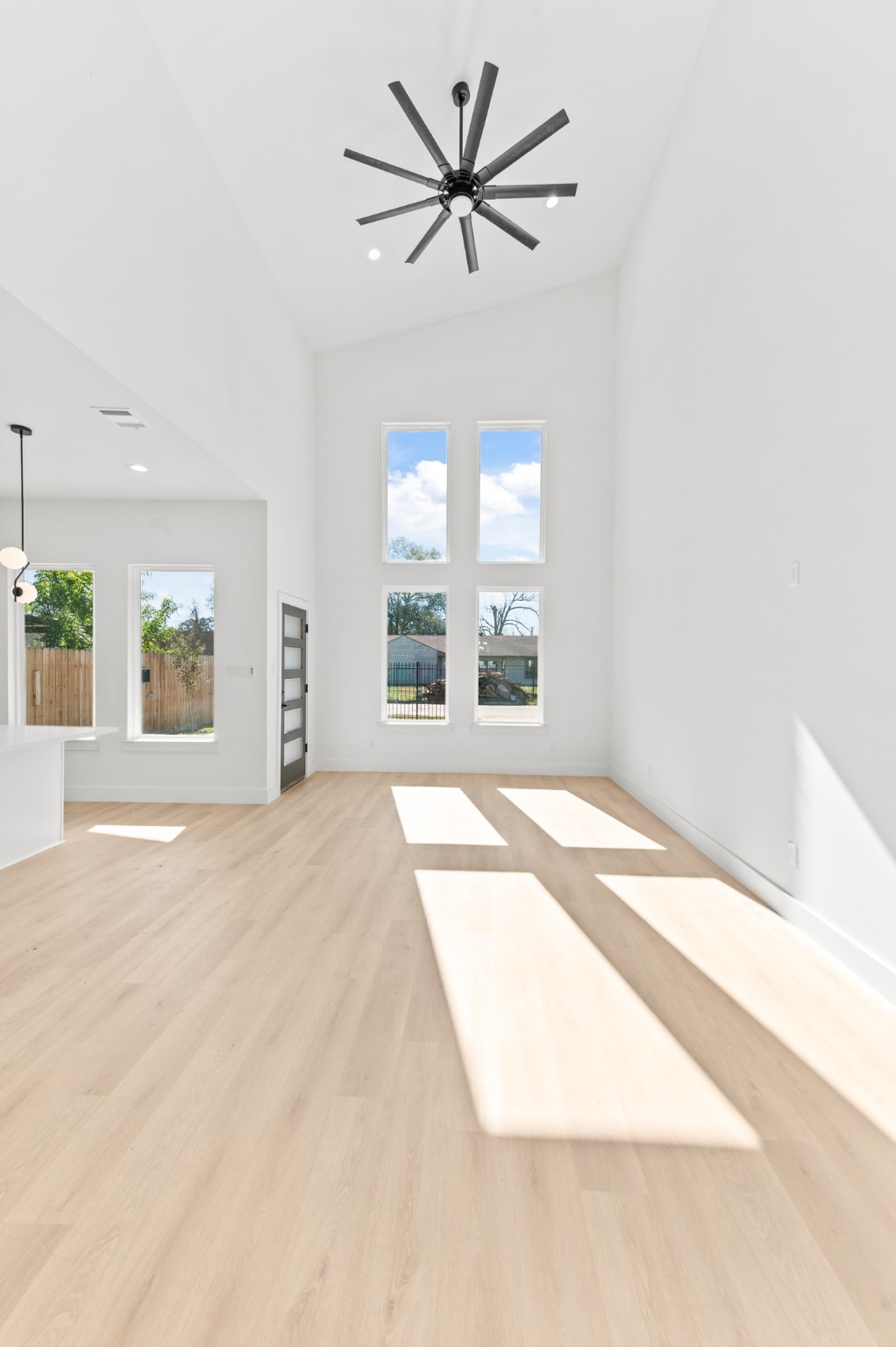 5903 Doolittle Boulevard Houston, TX 77033 - Photo 10 of 30 a view of an empty room with a window