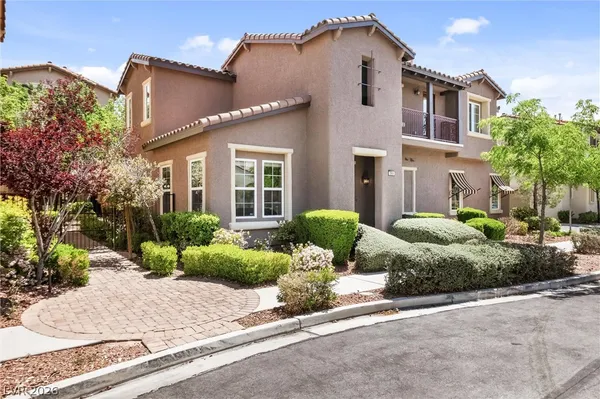 $3,975 | 1944 Granemore Street, Las Vegas, NV 89135