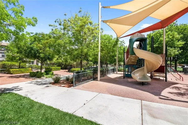 $3,975 | 1944 Granemore Street, Las Vegas, NV 89135