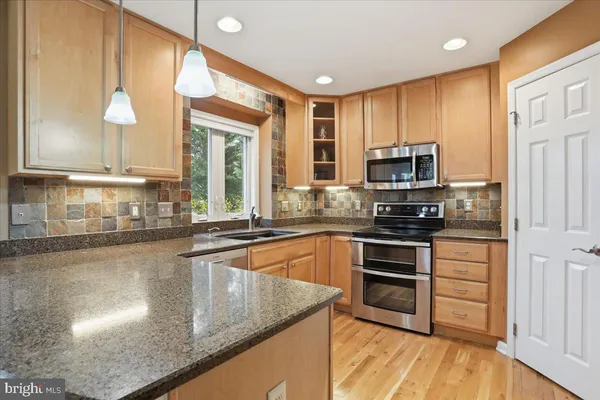 $485,000 | 463 Wampum Lane, Hedgesville, WV 25427