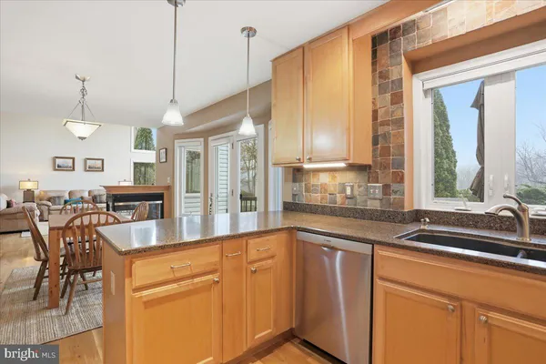 $485,000 | 463 Wampum Lane, Hedgesville, WV 25427