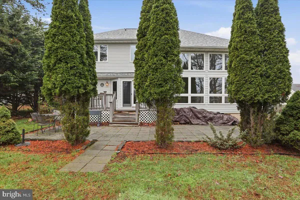 $485,000 | 463 Wampum Lane, Hedgesville, WV 25427