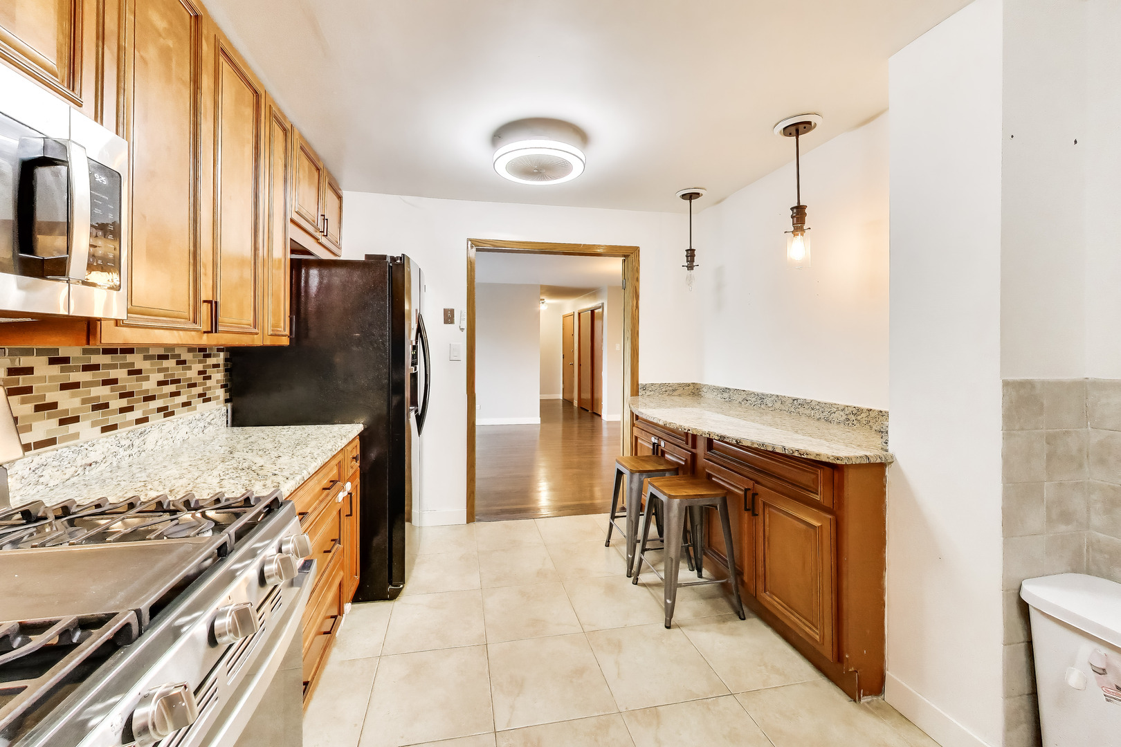 750 Dempster Street, Unit 103 Mount Prospect, IL 60056 - Photo 8 of 19