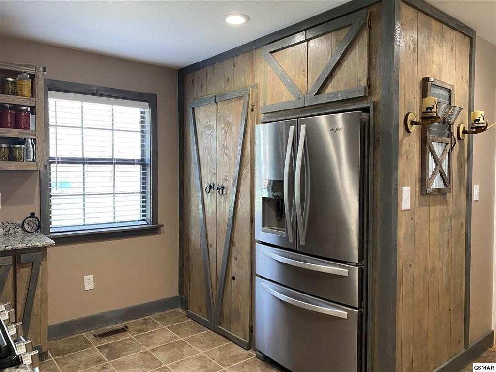 2646 Jackson Ridge Road Tazewell, TN 37879 - Photo 11 of 34 Gallery Image 11