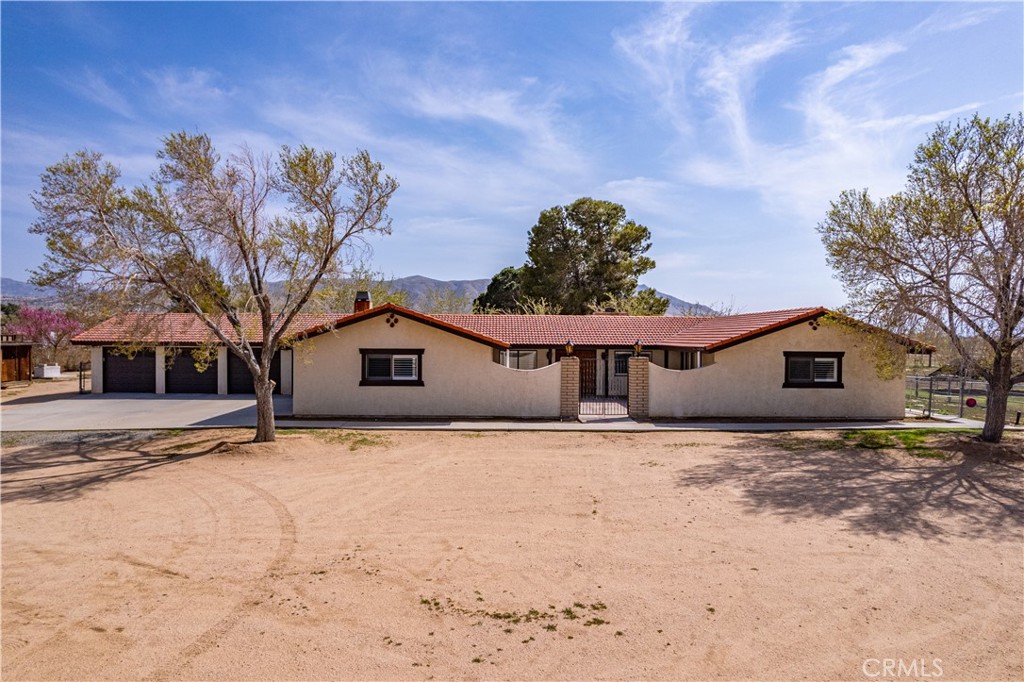 22377 Viento Road Apple Valley, CA 92308 - Photo 1 of 1 Gallery Image 1
