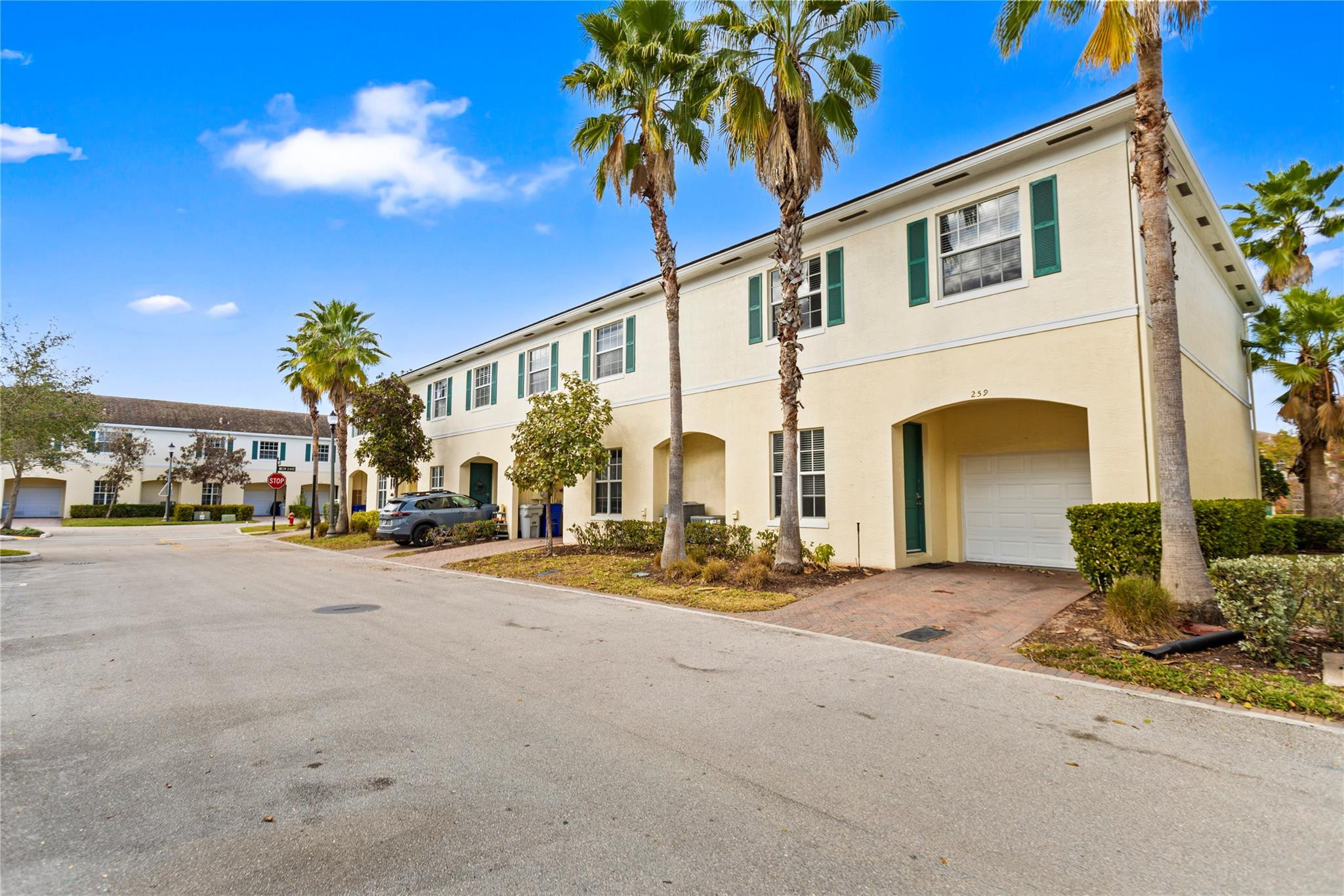 259 Southwest 7th Street, Unit 259 Pompano Beach, FL 33060 - Photo 2 of 87 Photo 2