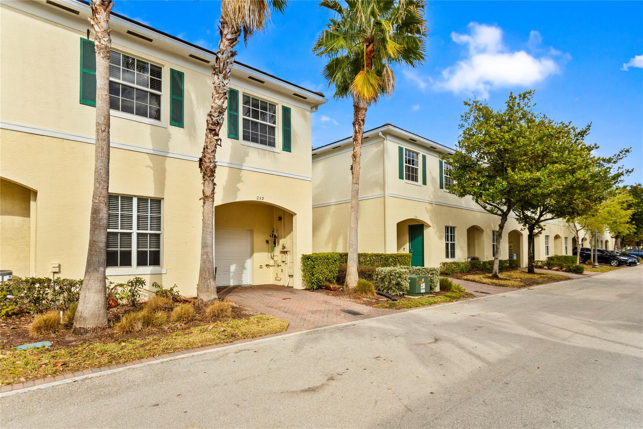 259 Southwest 7th Street, Unit 259 Pompano Beach, FL 33060 - Photo 3 of 87 Photo 3