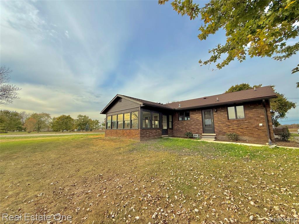 22222 29 Mile Road Ray, MI 48096 - Photo 6 of 70