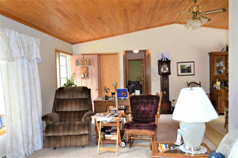 8240 St Clair Road Lexington, MI 48450 - Photo 10 of 22 31349185-9.JPG