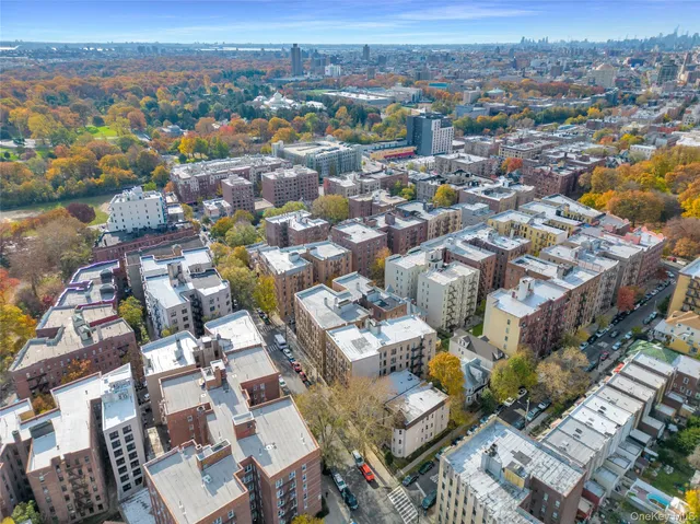 $150,000 | 325 East 201st Street, Unit 3J | Bedford Park