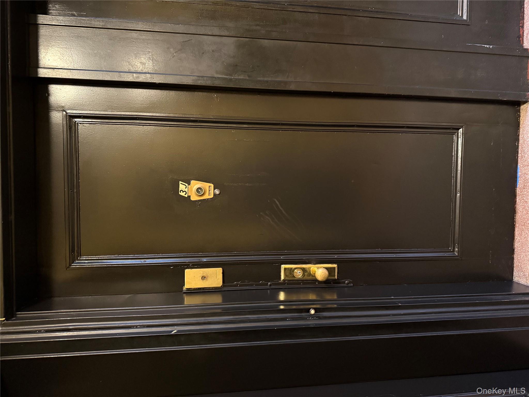 325 East 201st Street, Unit 3J Bronx, NY 10458 - Photo 5 of 33