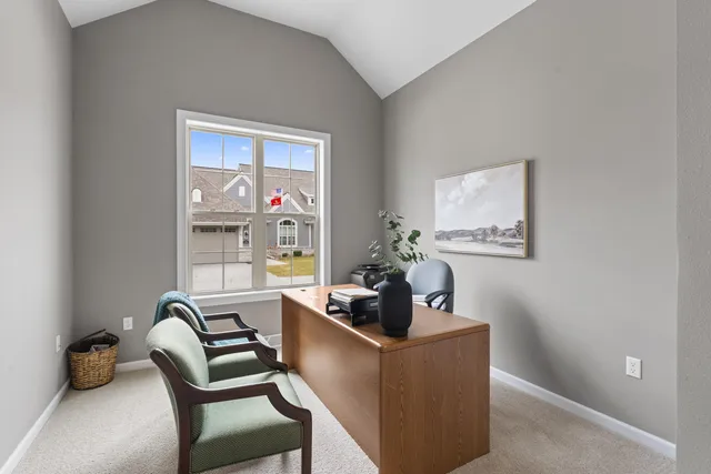 $769,900 | W64-n1091 W64-n1091 Stone Lake Circle, Unit 24, Cedarburg, WI 53012