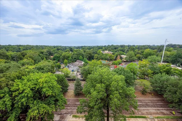 $180,000 | 1960 North Parkway Avenue, Unit 1208, Memphis, TN 38112