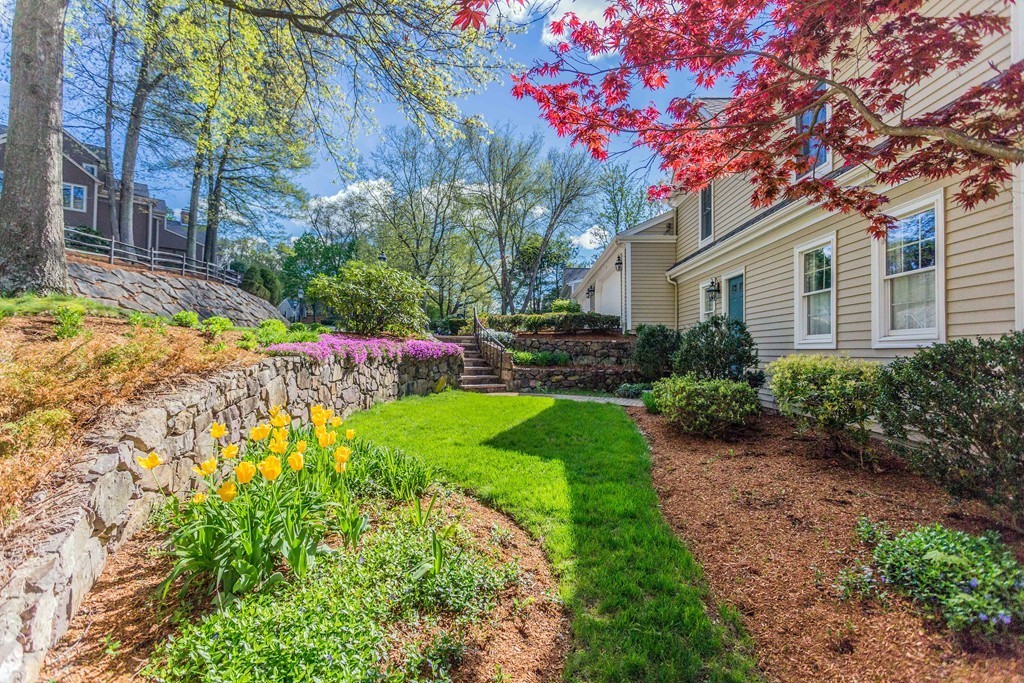 3 South Meadow Ridge, Unit 3 Concord, MA 01742 - Photo 3 of 30 Gallery Image 3