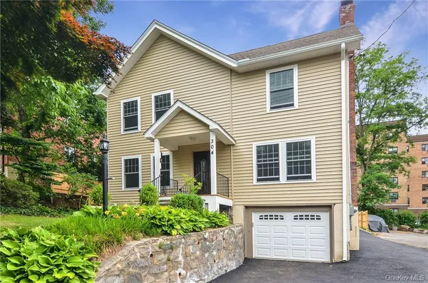 $3,700 | 304 Battle Avenue, Unit A, White Plains, NY 10606