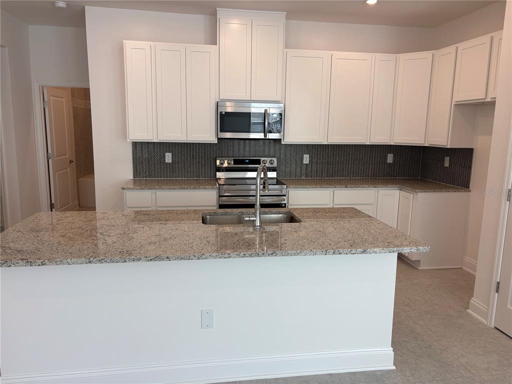 66 Enclave Avenue Palm Coast, FL 32164 - Photo 4 of 30