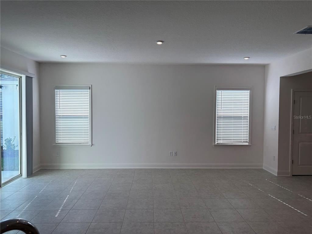 66 Enclave Avenue Palm Coast, FL 32164 - Photo 7 of 30