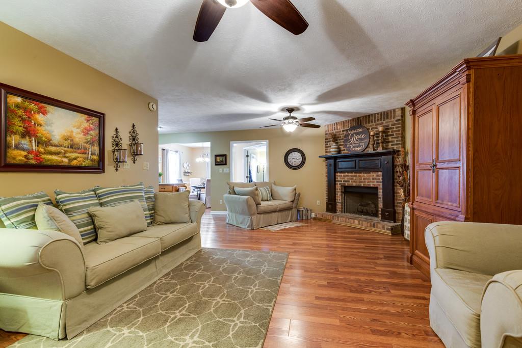 373 Overhead Bridge Road Hampshire, TN 38461 - Photo 6 of 30 Gallery Image 6
