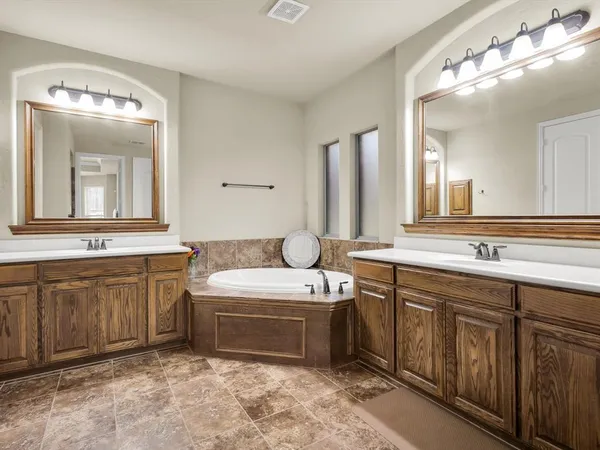 $3,800 | 214 Crestbrook Drive, Rockwall, TX 75087