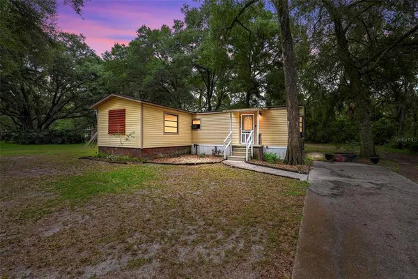 $165,000 | 43110 East 4th Street, Paisley, FL 32767