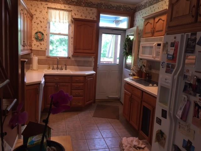 409 Ridgewood Avenue West View, PA 15229 - Photo 7 of 21 Gallery Image 7