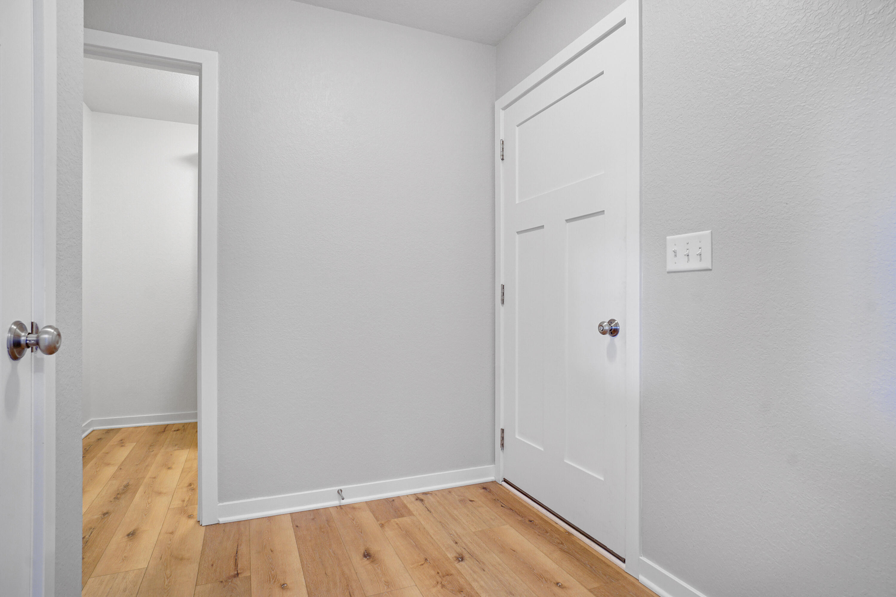 625 Mary Way Slinger, WI 53086 - Photo 23 of 34 Mud Room