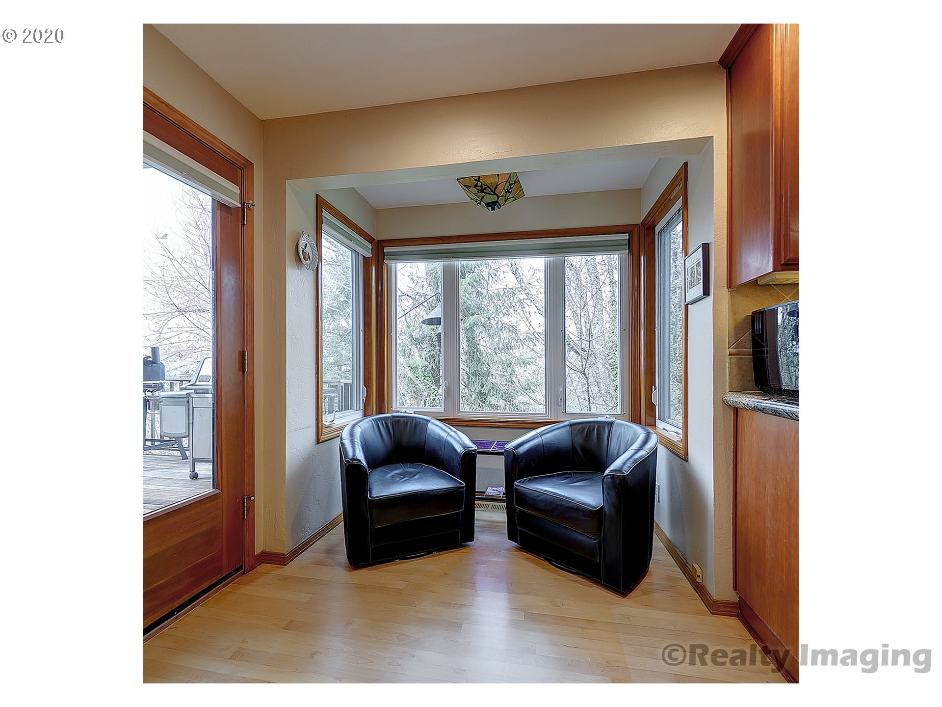 8547 Northwest Reed Drive Portland, OR 97229 - Photo 14 of 32 Gallery Image 14