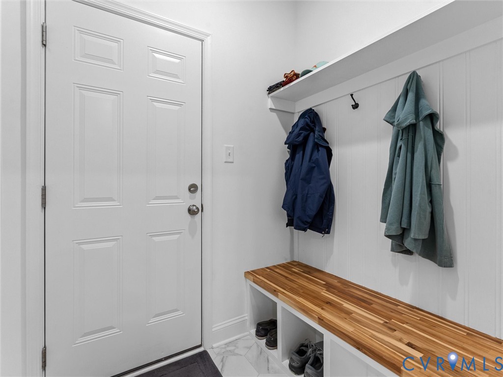 13736 Randolph Pond Lane Midlothian, VA 23114 - Photo 16 of 37 a view of walk in closet