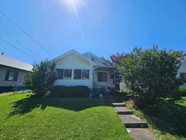 $129,900 | 1503 15th Street, Lawrenceville, IL 62439