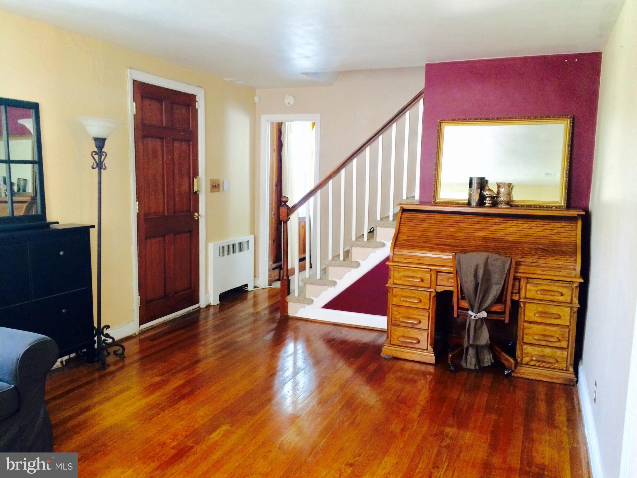 4106 Colby Road Pikesville, MD 21208 - Photo 3 of 28 Beautiful hardwood