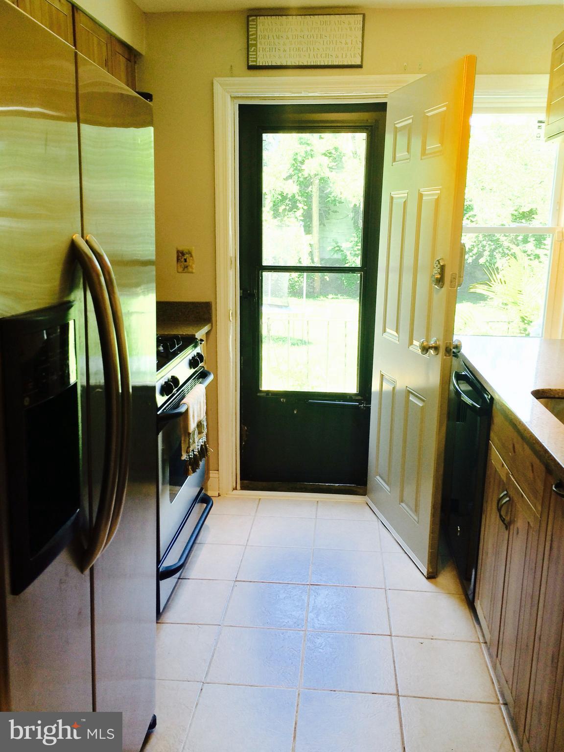 4106 Colby Road Pikesville, MD 21208 - Photo 7 of 28 Updated Kitchen