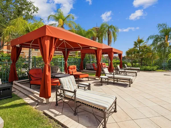 $2,400 | 2733 Via Cipriani, Unit 830B, Clearwater, FL 33764