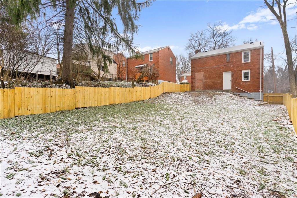 8624 Oakcrest Road Pittsburgh, PA 15235 - Photo 23 of 23
