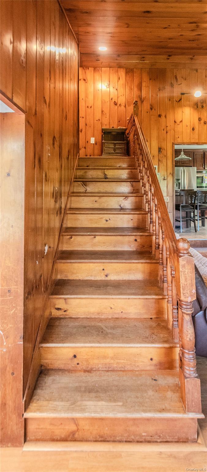 12 Ose Road Highland, NY 12528 - Photo 3 of 40