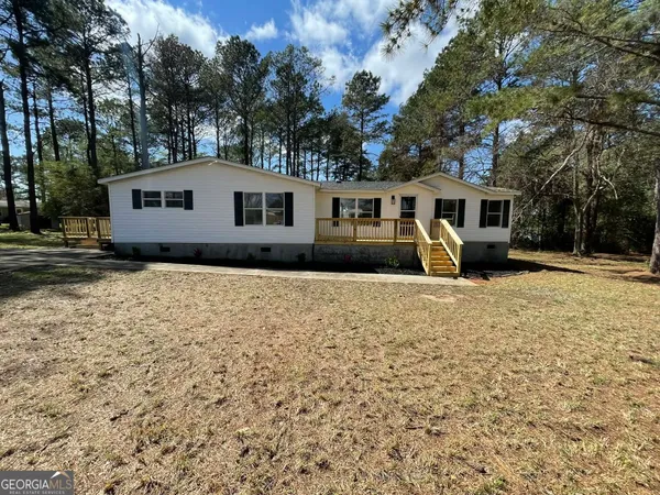 $215,000 | 105 Senimor Court, Perry, GA 31069