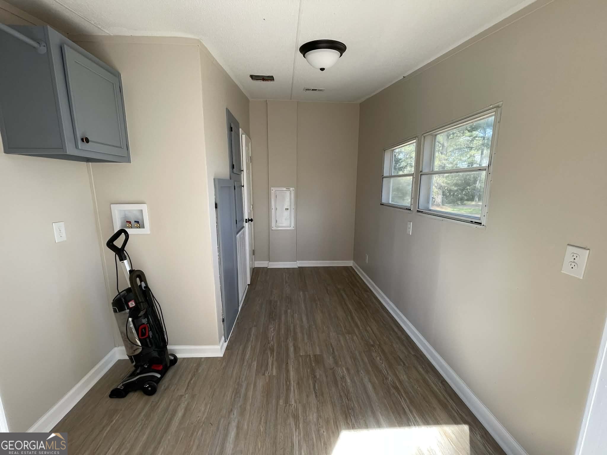 105 Senimor Court Perry, GA 31069 - Photo 13 of 27 a view of a room with gym equipment